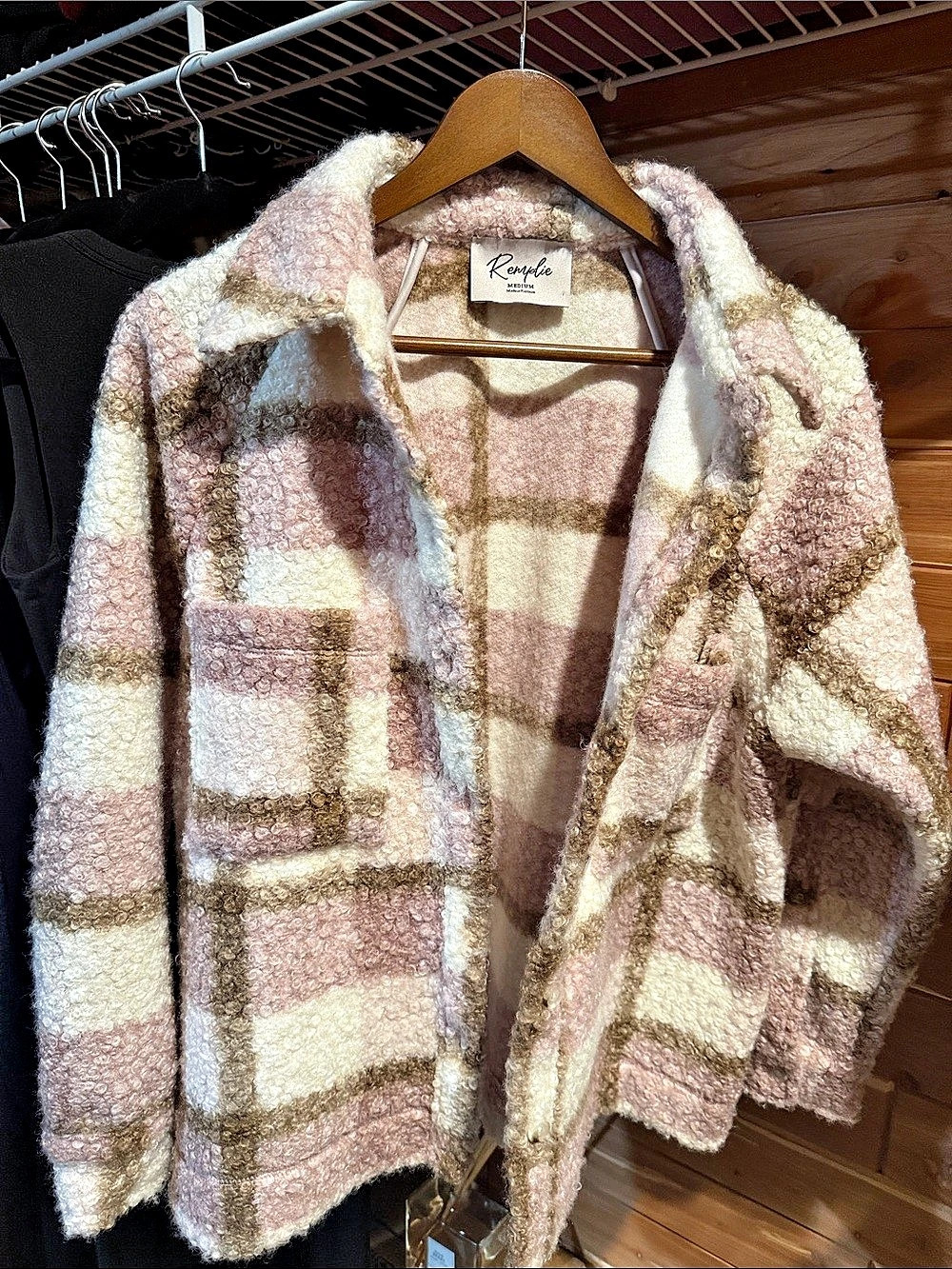 Kemplelie Plaid Jacket in Pink & White Size Medium Like New